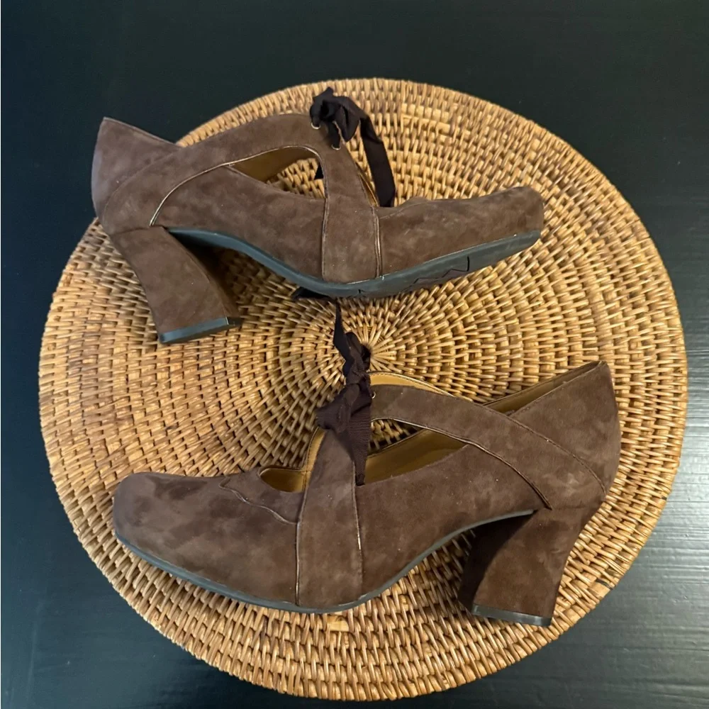 Earthies‎ Elegant Brown Suede Women's Shoes
